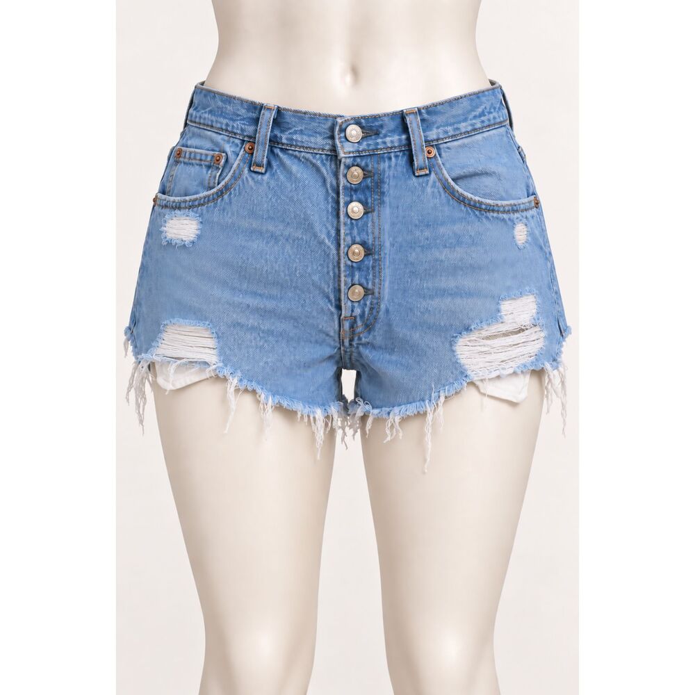 Levi’s 501 Women’s 31 Light Wash Distressed Cutoff Denim Shorts High Rise